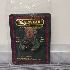 Vintage Brooch Pin Boyds Bears Bearwear Liam 24k Irish Luck Bear 2" w/ Shamrocks